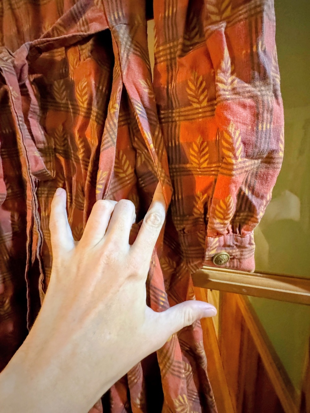 Long-Sleeve Red Patterned Maxi Dress - Picture 3 of 4